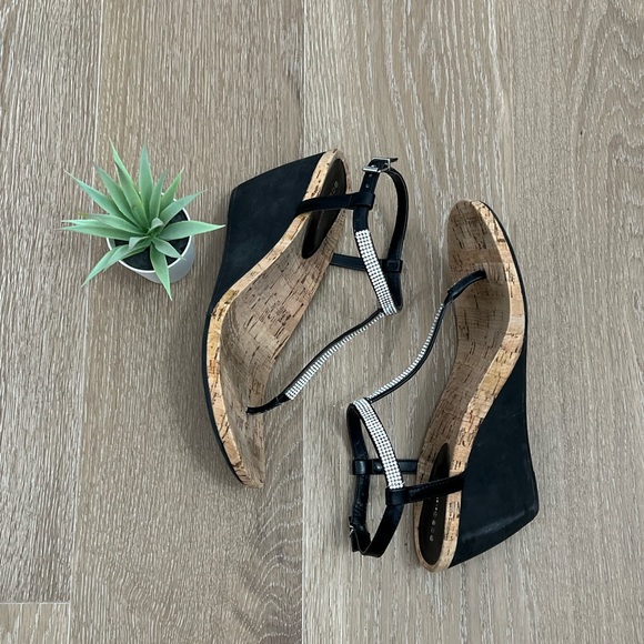 BCBG Black Wedges - Picture 2 of 4